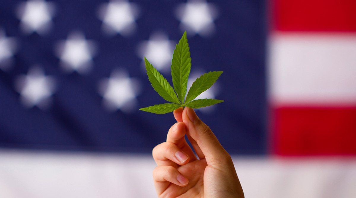 Most Americans Have Been Fooled Into Thinking Pot Smoke is Safer than Cigarette Smoke