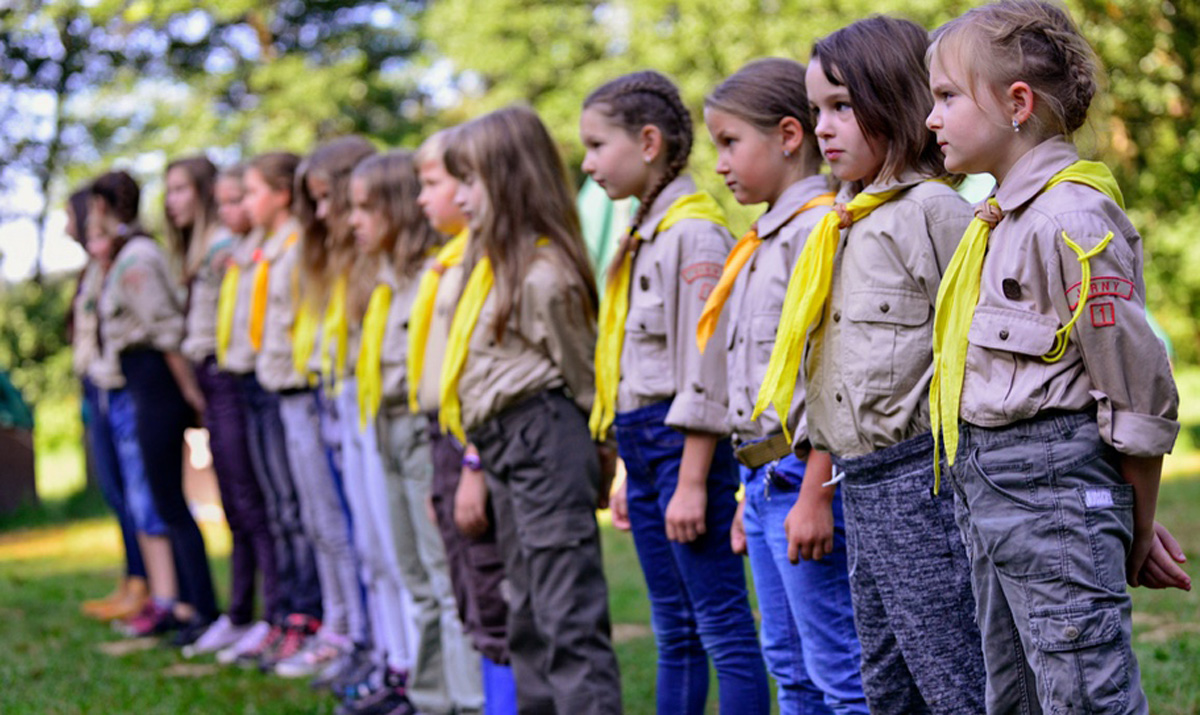 Girl Scouts of America Now Tells Girls White People are Evil Oppressors